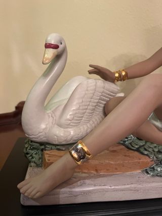 Escultura Egipcia Mujer Cisne