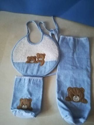 Babero y Bolsa Biberón Osito Azul
