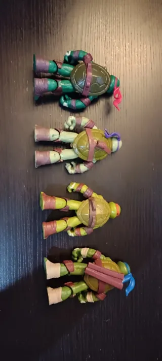 Lote Figuras Tortugas Ninja Playmates, 2012.