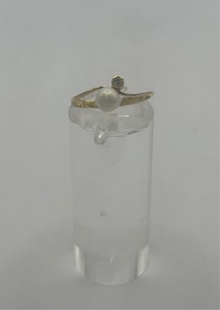 Anillo oro 18k con perla y circonita