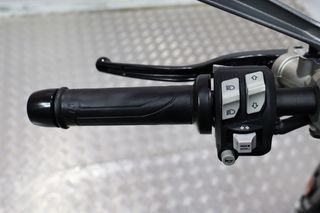 Ducati Monster 937 A2