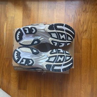 Asics Gel Kayano 14 Prata/Branco