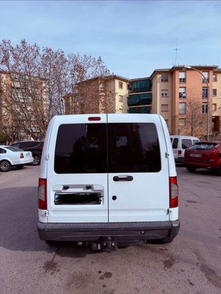 Ford Tourneo Connect 2010 187km