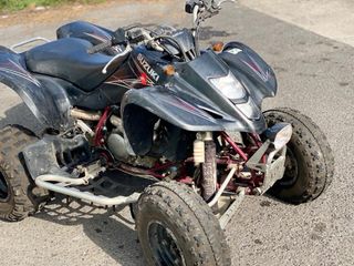 Suzuki LTZ 400 Black Edition