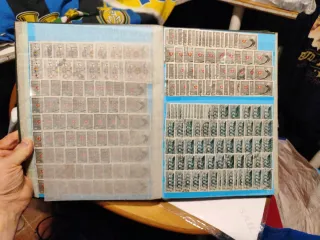 Volume 106 francobolli