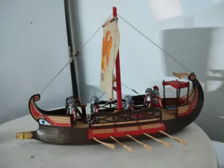 Barco Pirata Playmobil con Soldados Romanos