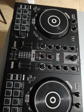 Controladora DJ Hercules Impulse 300