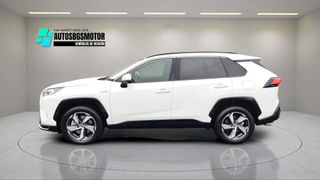 Toyota RAV4 PLUG-IN