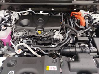 Toyota RAV4 PLUG-IN