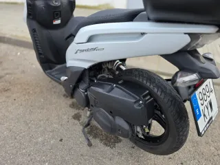 Yamaha Xenter 125cc Scooter