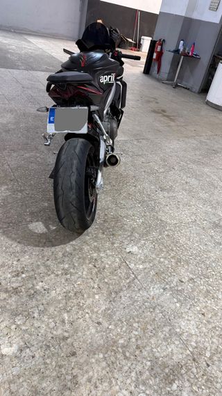 Aprilia RS660 Negra y Roja