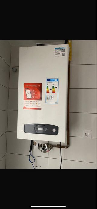 Caldera Ariston 2025 Nueva