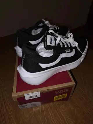 Vans Range BRZ Scarpe Uomo Nero Bianco