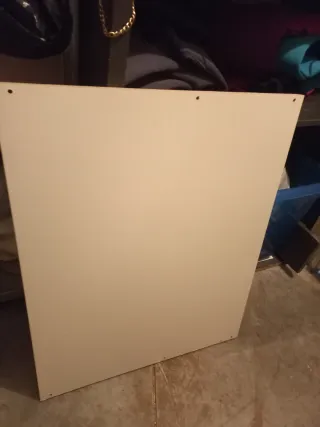 Baldas Blancas Armario Pax 75x56 cm - 5€ Unidad