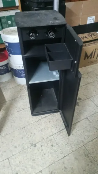 Tavolino porta macchina caffè