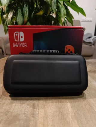 Nintendo Switch Azul y Rojo