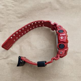 Casio G-Shock GA700 Rosso Nero