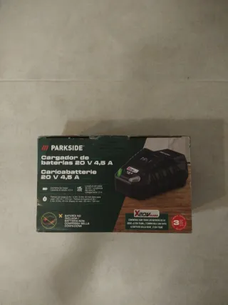 Cargador rápido Parkside 20V 4.5A