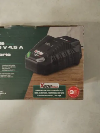 Cargador rápido Parkside 20V 4.5A