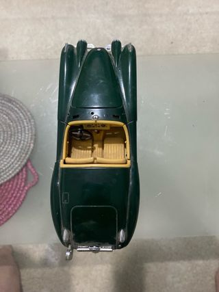 Coche de colección jaguar