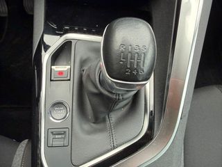 Peugeot 3008 2021 ACTIVE PACK 130 CV