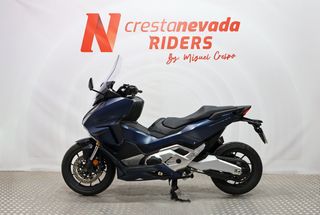 Honda Forza 750
