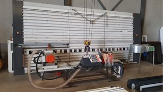 Sierra Vertical Automática Elcon 215 DSXE