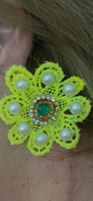 Pendientes Flor Amarilla Perlas