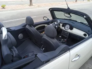 MINI Cabrio 2008