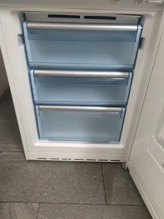 Nevera Balay combi clase A+ 185x60cm con garantia