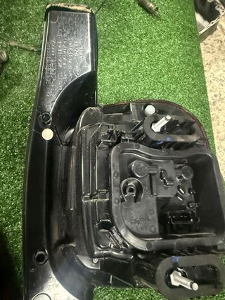 Piloto trasero Dacia Duster