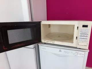 Frigorífico, Lavavajillas y Microondas