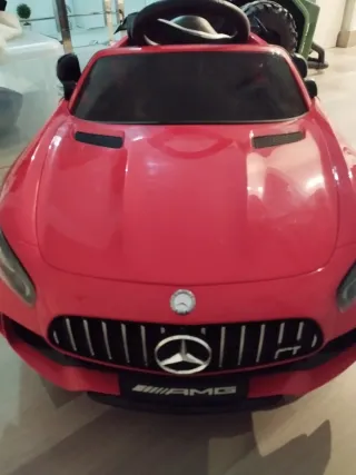 Coche Mercedes Rojo