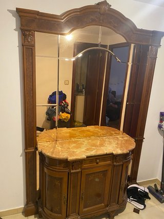Mueble de entrada con espejo