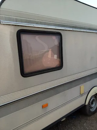 Caravana 750kg con papeles