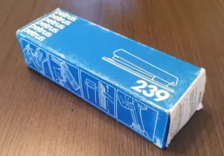 Antigua Grapadora SUPER STANDARD PETRUS 239