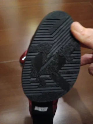 Zapatos de tacón piel burdeos talla 37 made Spain