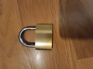Candado de latón 40mm con llaves