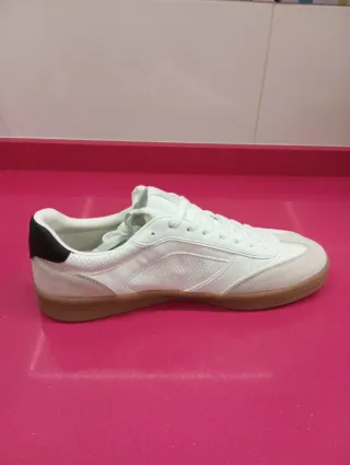 Zapatillas Zara Hombre Blancas y Beige