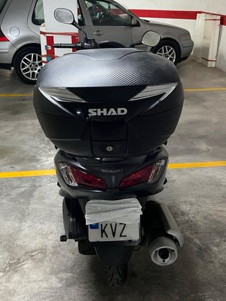 Suzuki Burgman 200 2019 Negra