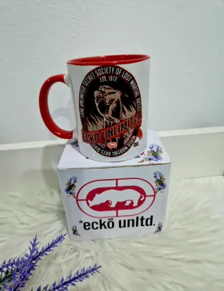 Caneca Ecko Unltd. Vermelha e Branca