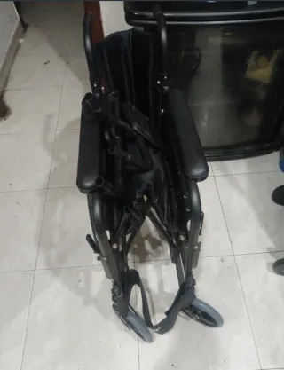 Silla de ruedas de QuiruMed medida 95×90×20