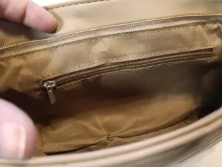 Bolso polipiel acolchado cadena