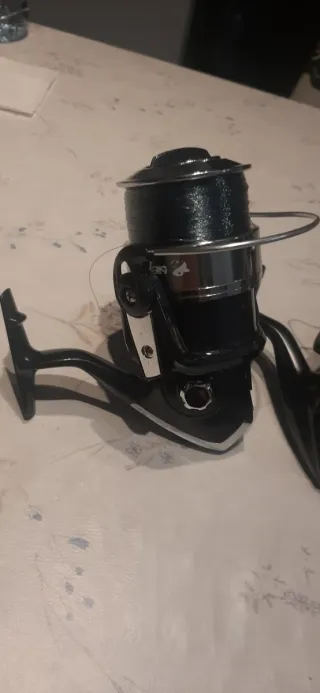 Carrete de pesca 8000