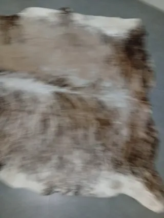 Alfombra Piel Vaca Marrón y Blanca