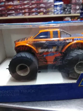 Scalextric Monster Truck Growler 1:32