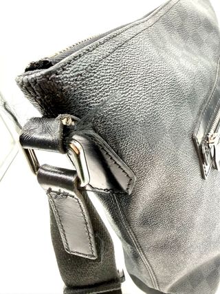 Bandolera Louis Vuitton Negra