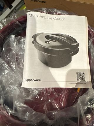 Olla Micro Presión Tupperware Roja