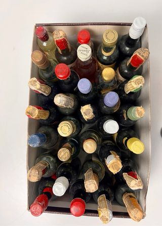 Colección de 30 Mini Botellas