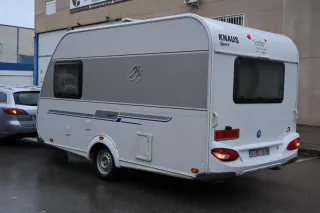 Caravana Knaus Sport con aire y toldo